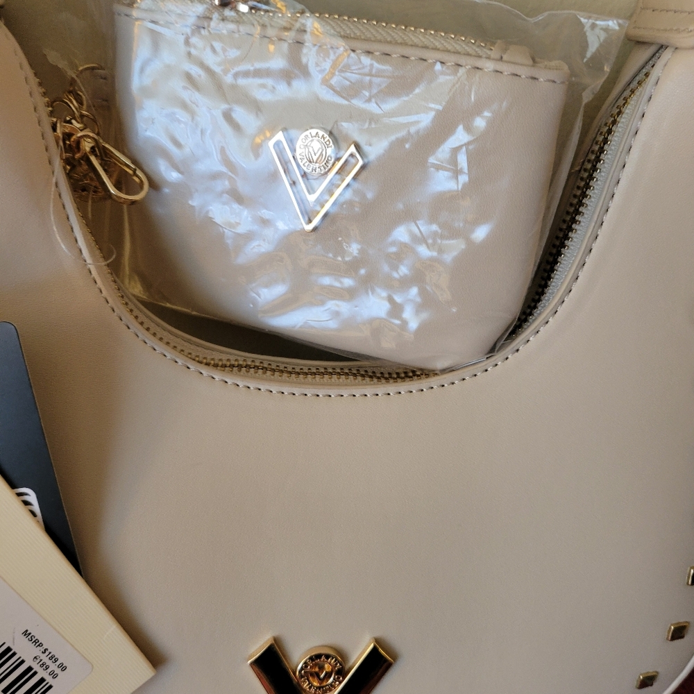 Valentino Orlandi NWT. Studded Vegan Leather In Bone Hobo. - Picture 4 of 4